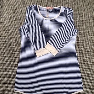 Striped 3/4 Sleeve Shirt One Size